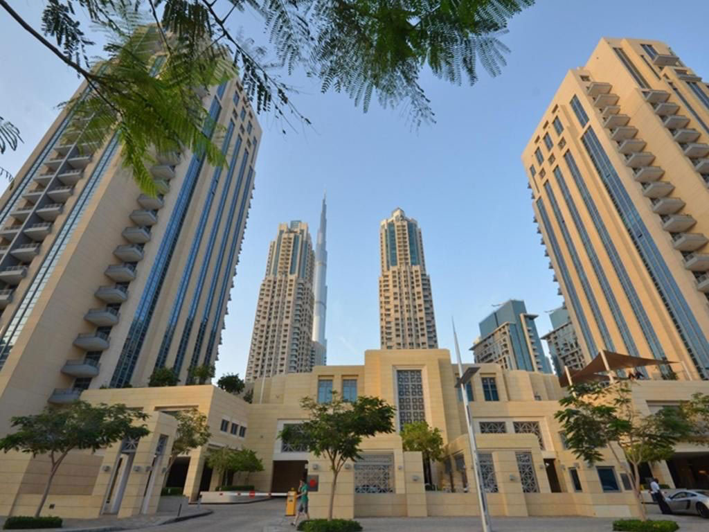 Emaar-Standpoint-at-downtown-dubai-1